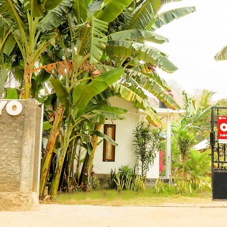Oyo 1662 Zury Homestay Kuta  Ngoại thất bức ảnh