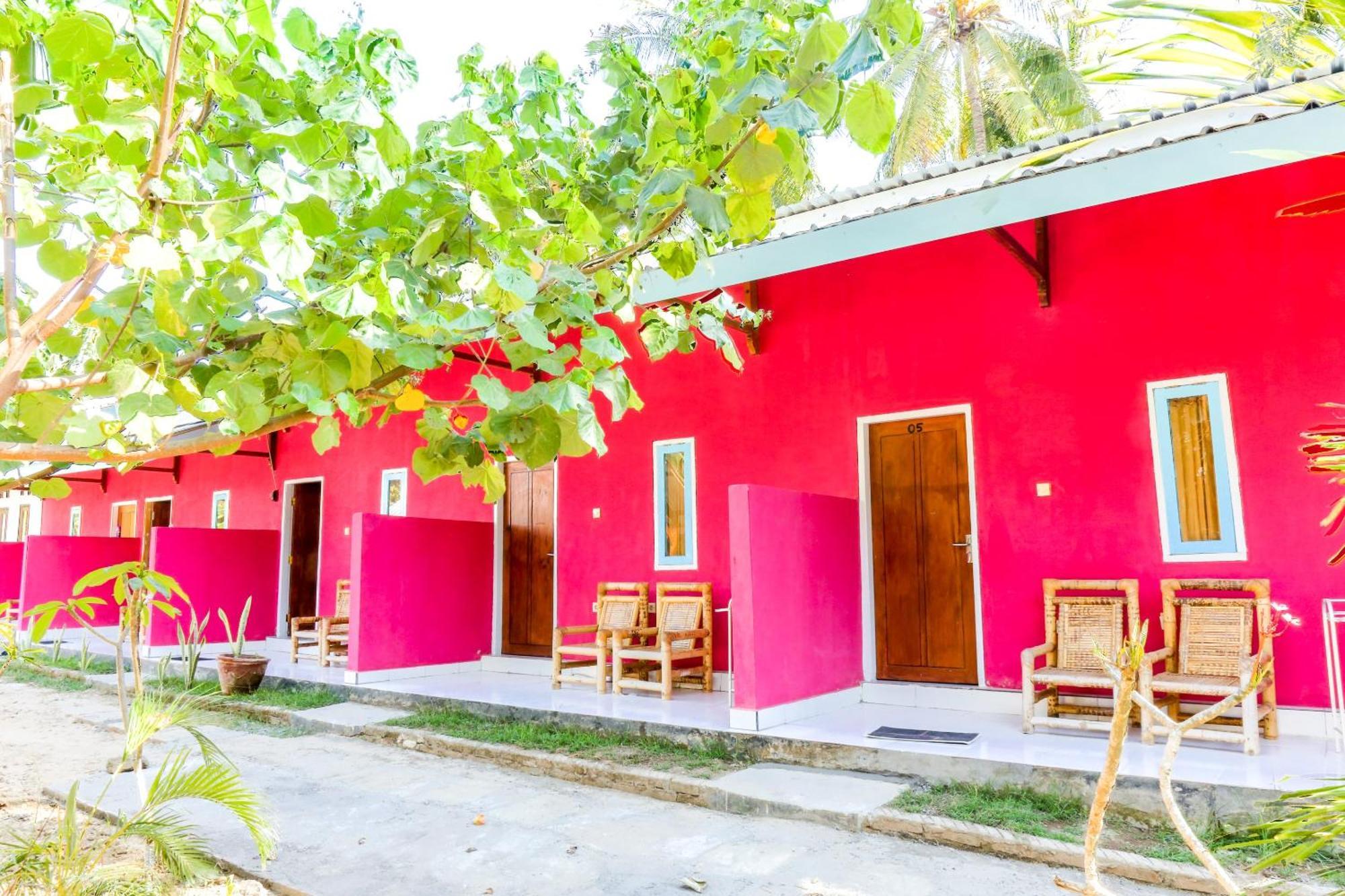 Oyo 1662 Zury Homestay Kuta  Ngoại thất bức ảnh