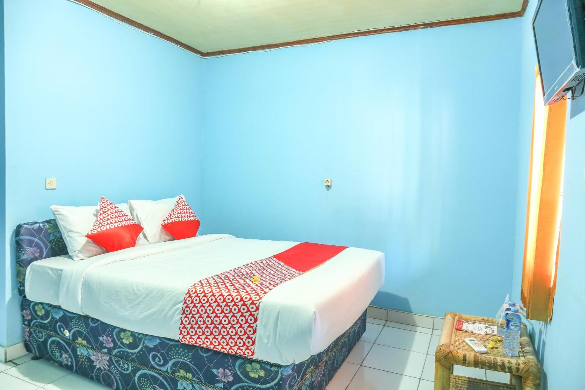 Oyo 1662 Zury Homestay Kuta  Ngoại thất bức ảnh