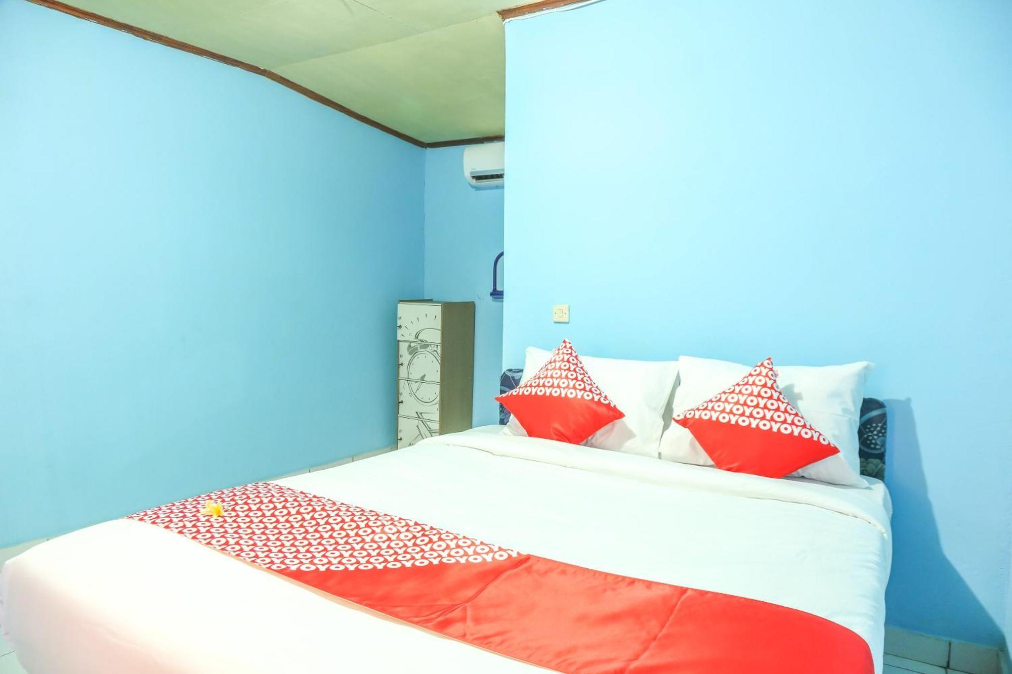 Oyo 1662 Zury Homestay Kuta  Ngoại thất bức ảnh